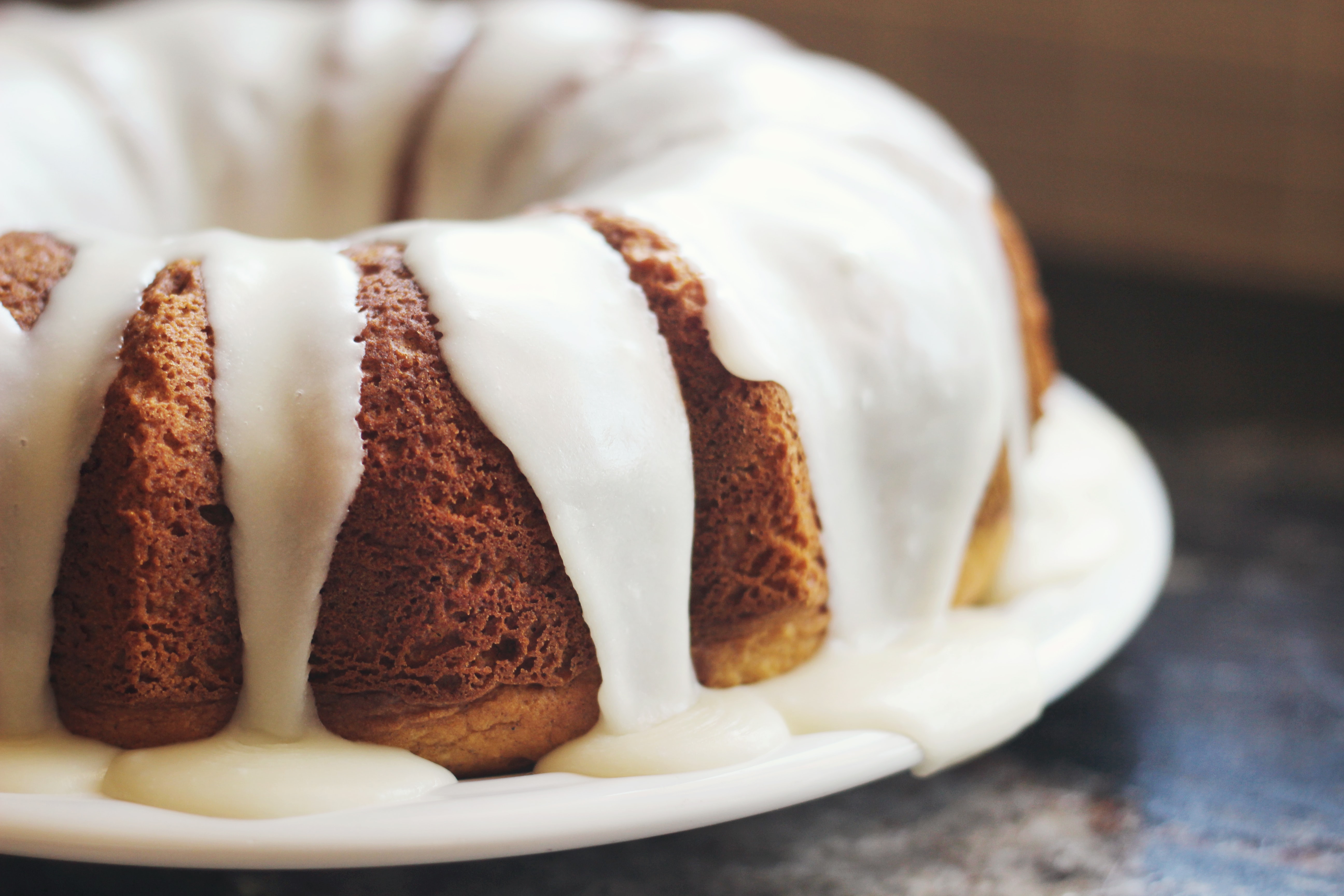 Bundt cake image