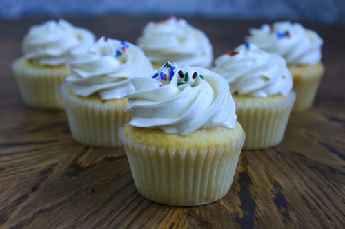 Vanilla cupcakes